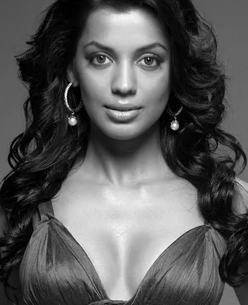 mugdha godse